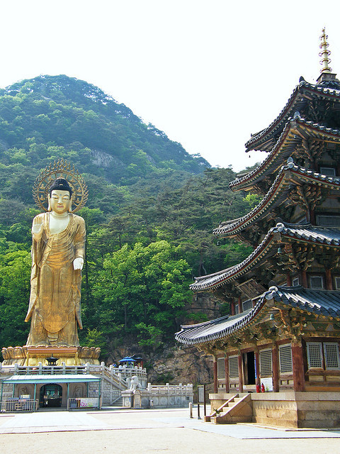 Beopjusa Temple in in the province of Chungcheongbuk-do, South Korea